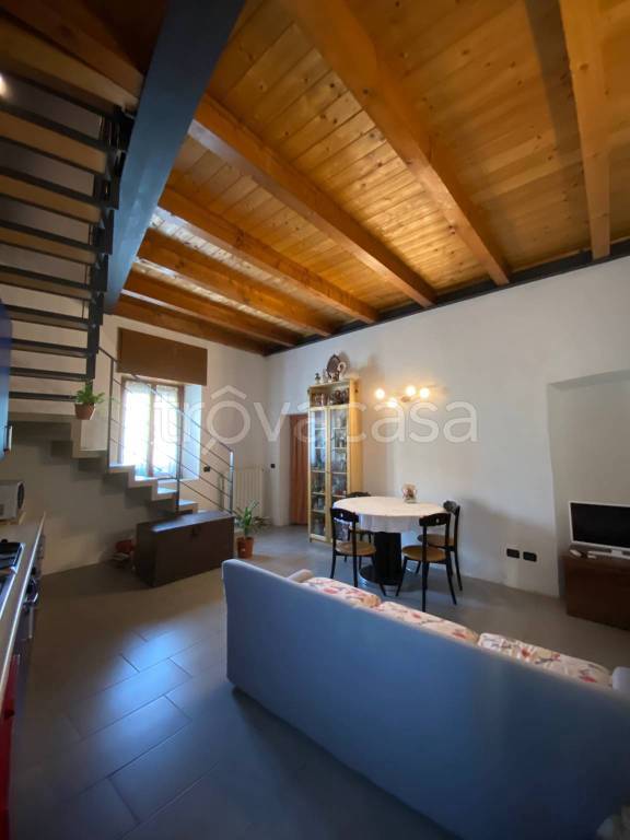 Casa Indipendente in in vendita da privato a Calusco d'Adda via San Francesco d'Assisi