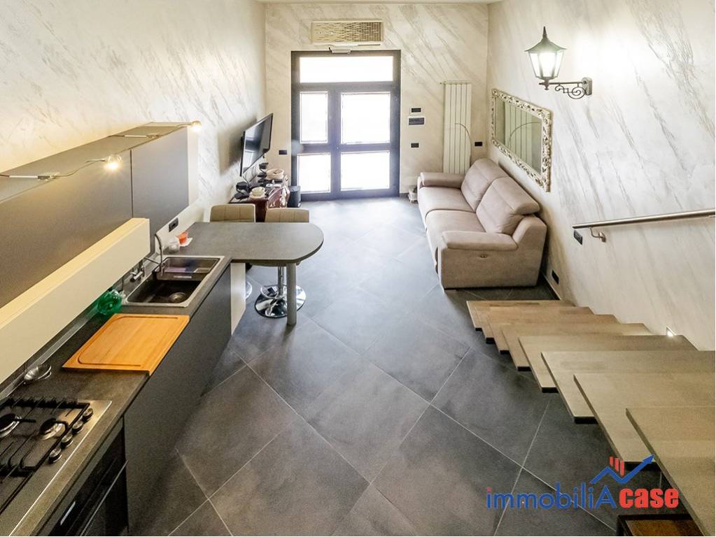 Appartamento in vendita a Cesano Maderno via Istria, 8