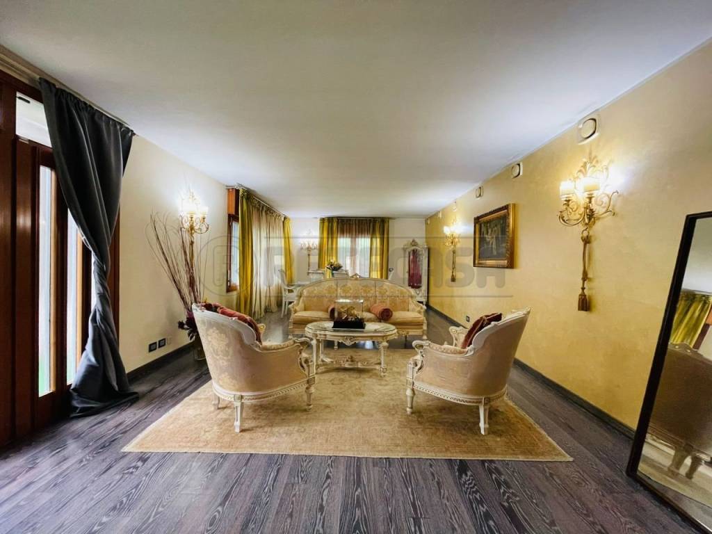 Villa Bifamiliare in affitto a Vigonza via Padova, 63