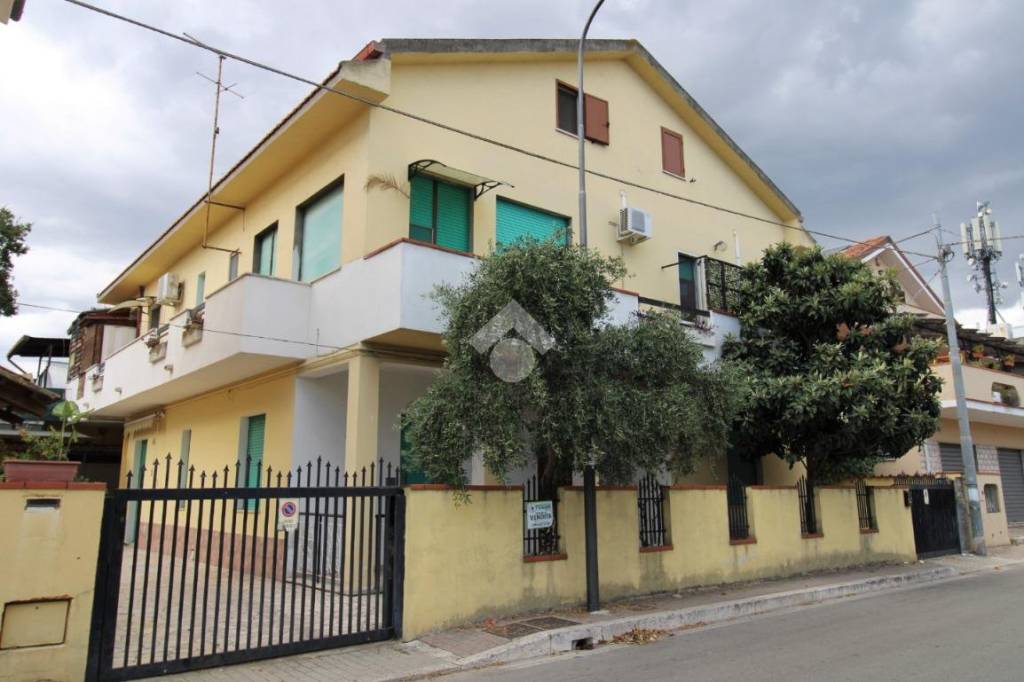 Casa Indipendente in vendita a Pescara via stradonetto