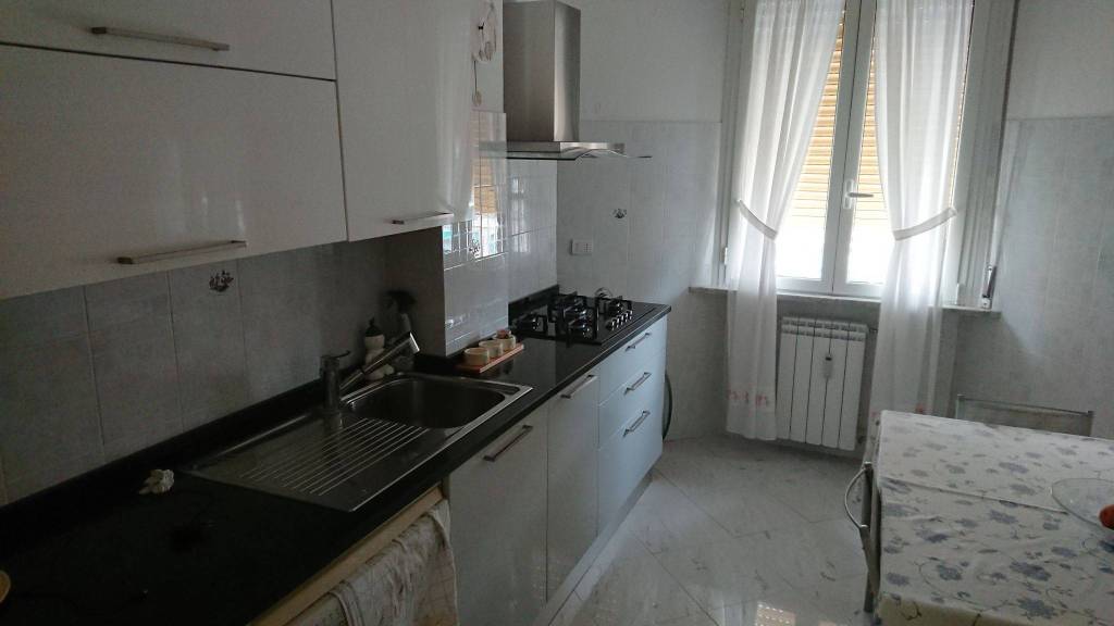 Appartamento in in vendita da privato a Genova via Elia Bernardini