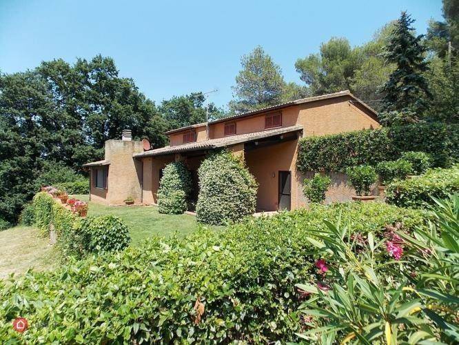 Villa in vendita a Castagneto Carducci