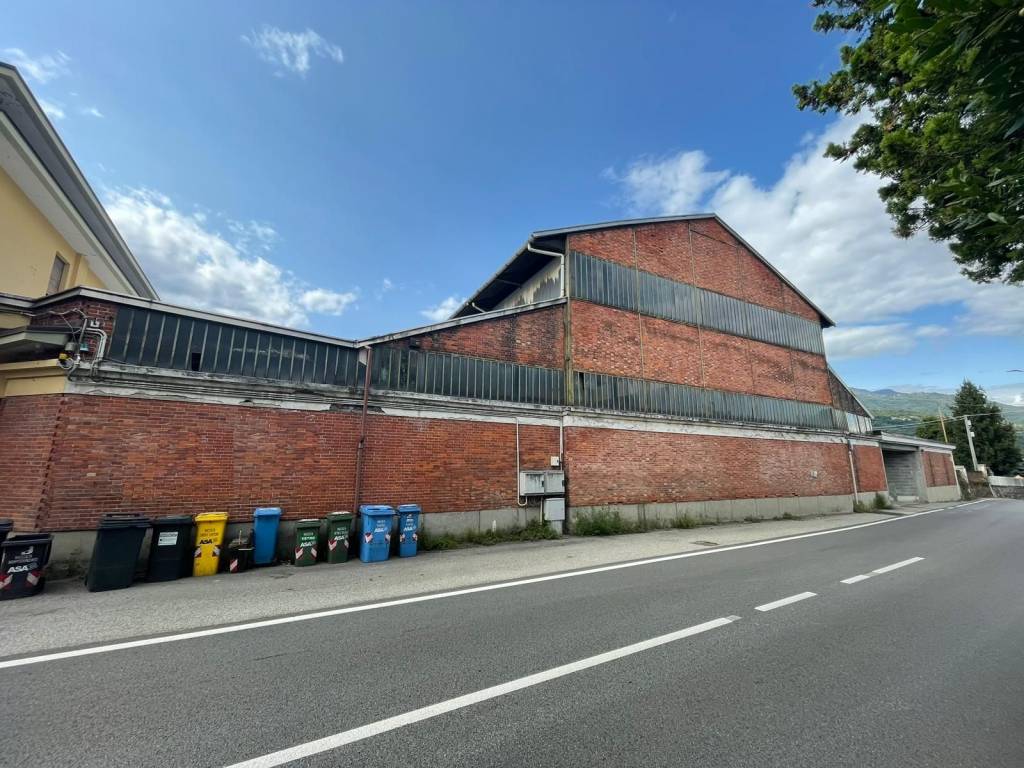 Capannone Industriale in vendita a Cuorgnè via Duccio t. Galimberti 6/a
