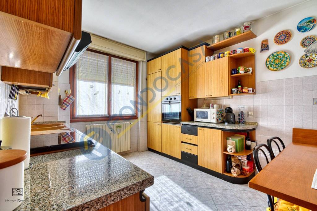 Appartamento in vendita a Desio via Bernina, 2