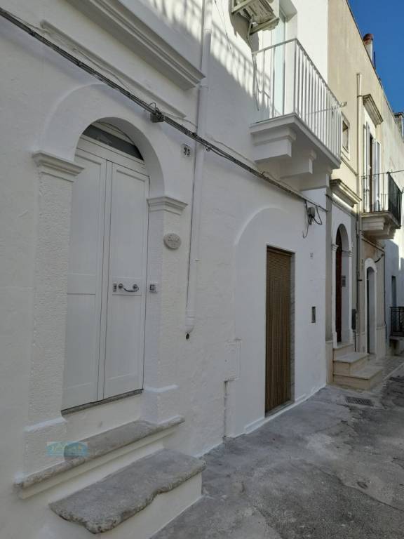 Casa Indipendente in vendita a Ceglie Messapica vico I Alessandro Manzoni