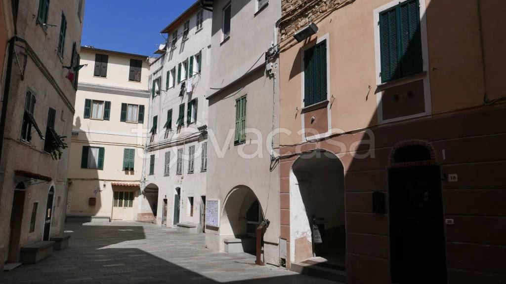 Appartamento in vendita a San Biagio della Cima via Dante Alighieri