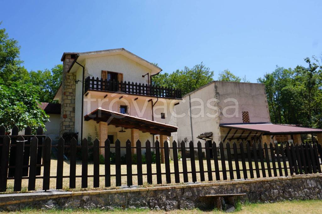 Villa in vendita a Fara San Martino località Fonte l'Abbate