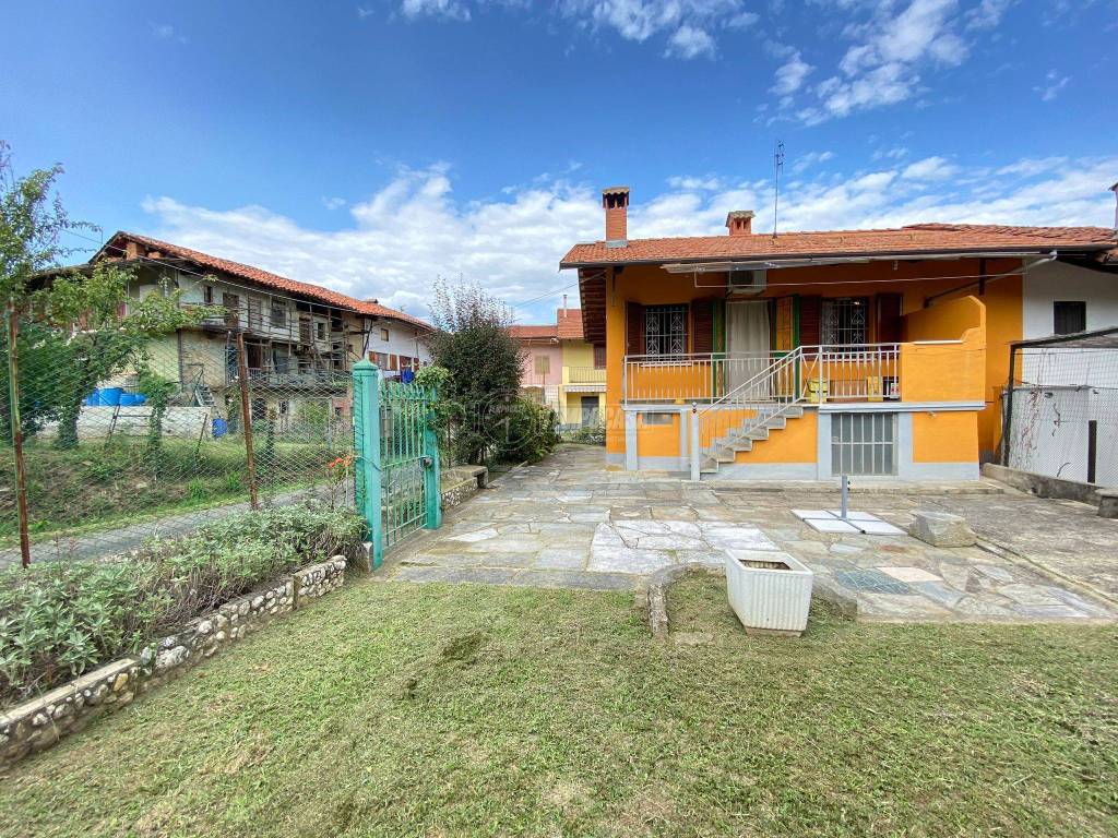 Villa in vendita a Pertusio case Falletti