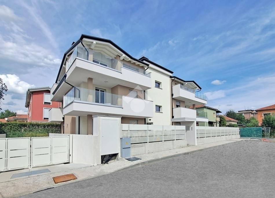 Appartamento in vendita a Cassano d'Adda via Guglielmo Marconi, 10