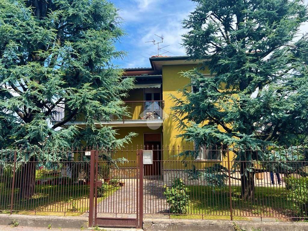 Villa in vendita a Caravaggio via Claudio Massarelli, 5
