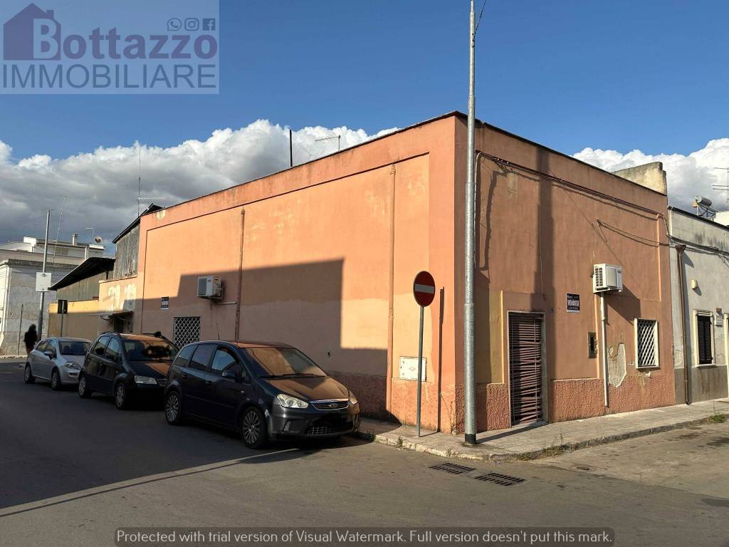 Appartamento in vendita a Lizzano via Giuseppe Garibaldi, 106