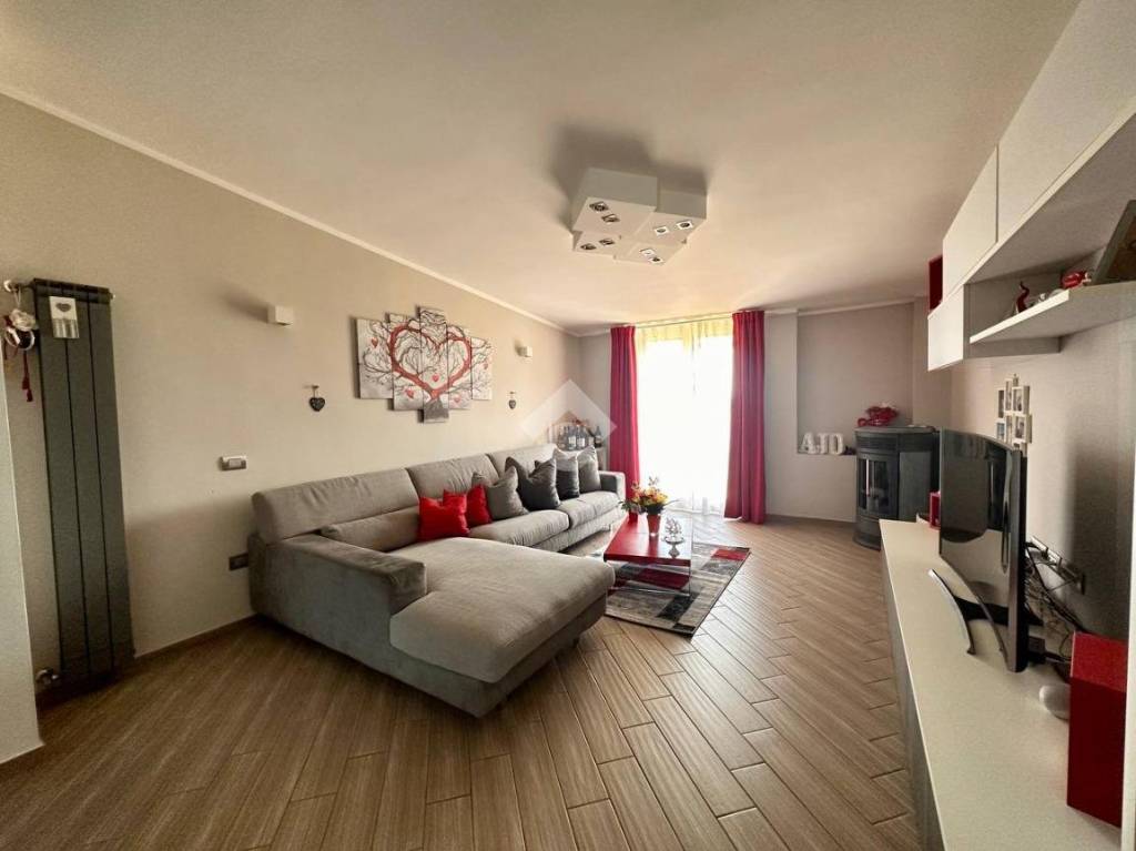Appartamento in vendita a Villaricca via Bologna, 49