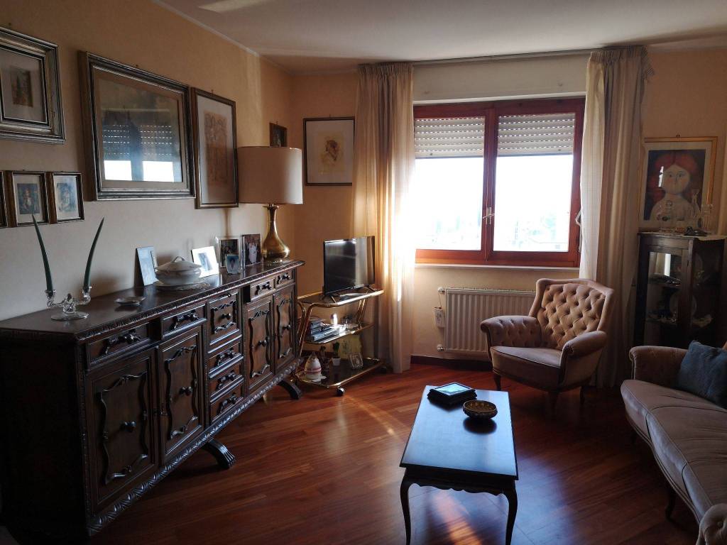 Appartamento in in vendita da privato a Terni via Mario Pratesi, 9