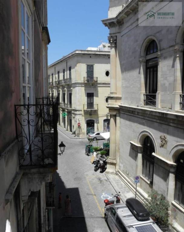 Appartamento in affitto a Siracusa via Roma, 106