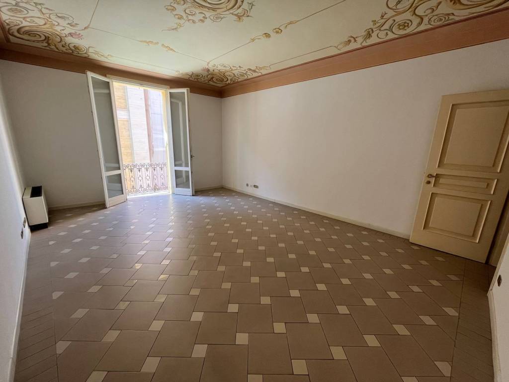Appartamento in vendita a Modena via Sant'Eufemia
