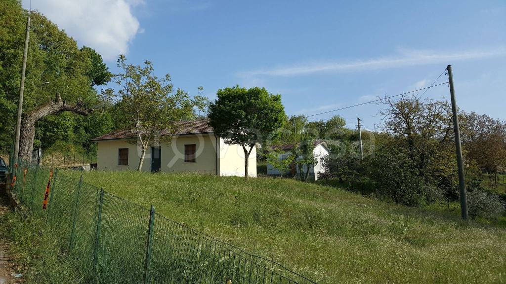 Appartamento in in vendita da privato a Montecalvo Irpino contrada Sant'Andrea, 7