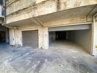 Garage in vendita a siracusa corso gelone