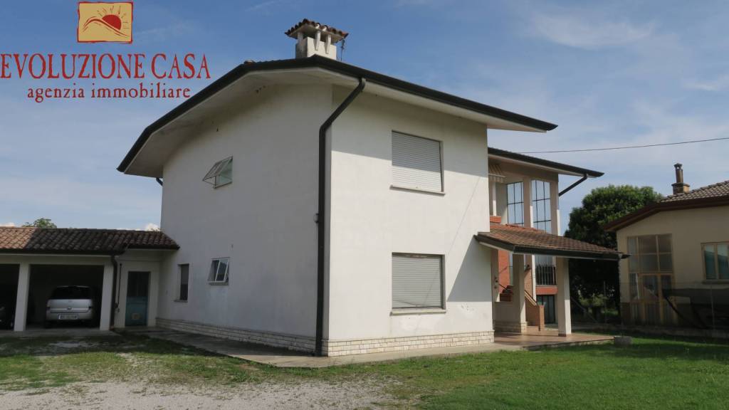 Casa Indipendente in vendita a San Pier d'Isonzo san zanut, 33