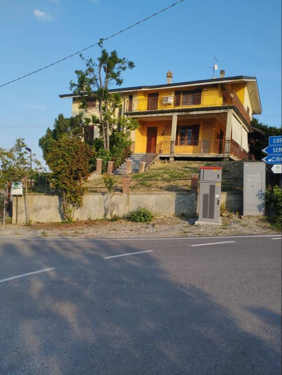 Villa in in vendita da privato a Ziano Piacentino località Casa Galli, 56