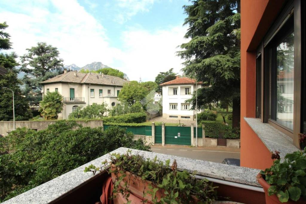 Appartamento in vendita a Lecco via Cantarelli