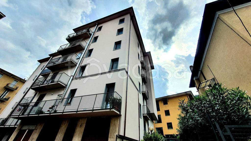 Appartamento in vendita a Como via Paluda, 1E