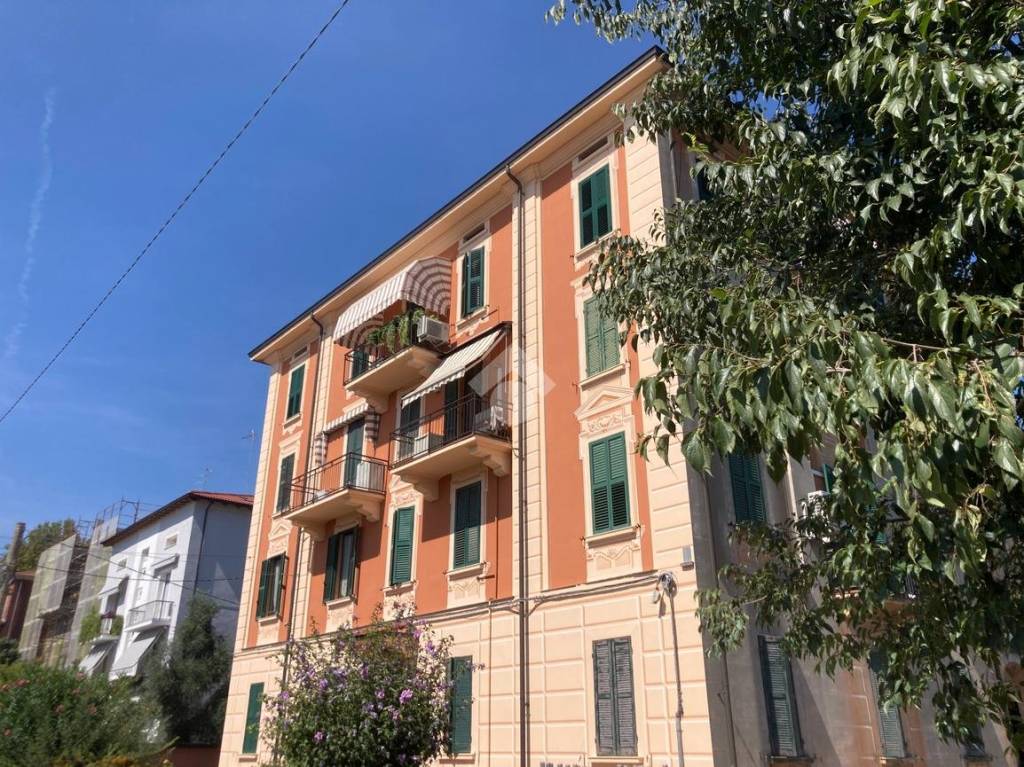 Appartamento in vendita a Parma via giovanni amendola, 12
