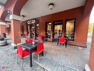 Bar in in vendita da privato a San Pietro in Casale piazza Sauro Testoni, 21