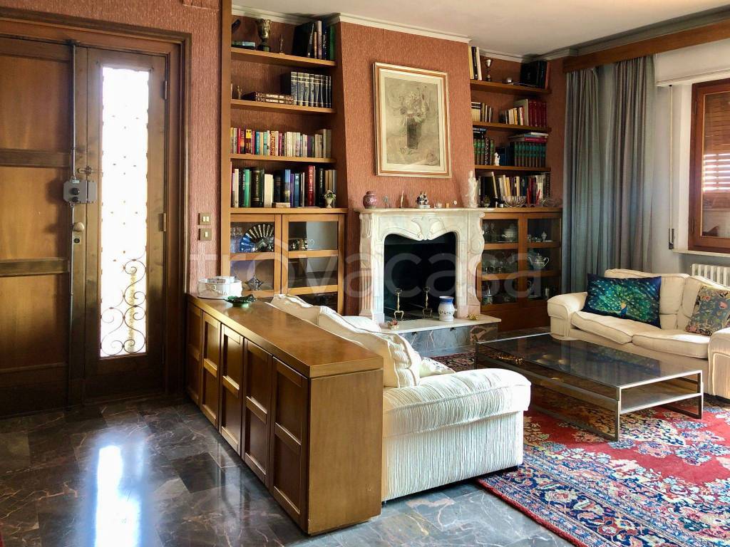 Appartamento in in vendita da privato a Siena via Lombardia, 10