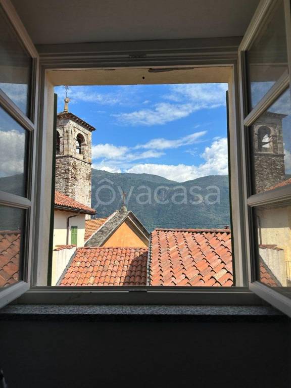 Appartamento in vendita a Cannobio via Paolo Zaccheo
