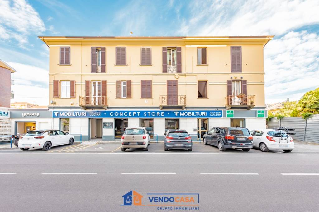 Appartamento in vendita a Pinerolo via Saluzzo, 73
