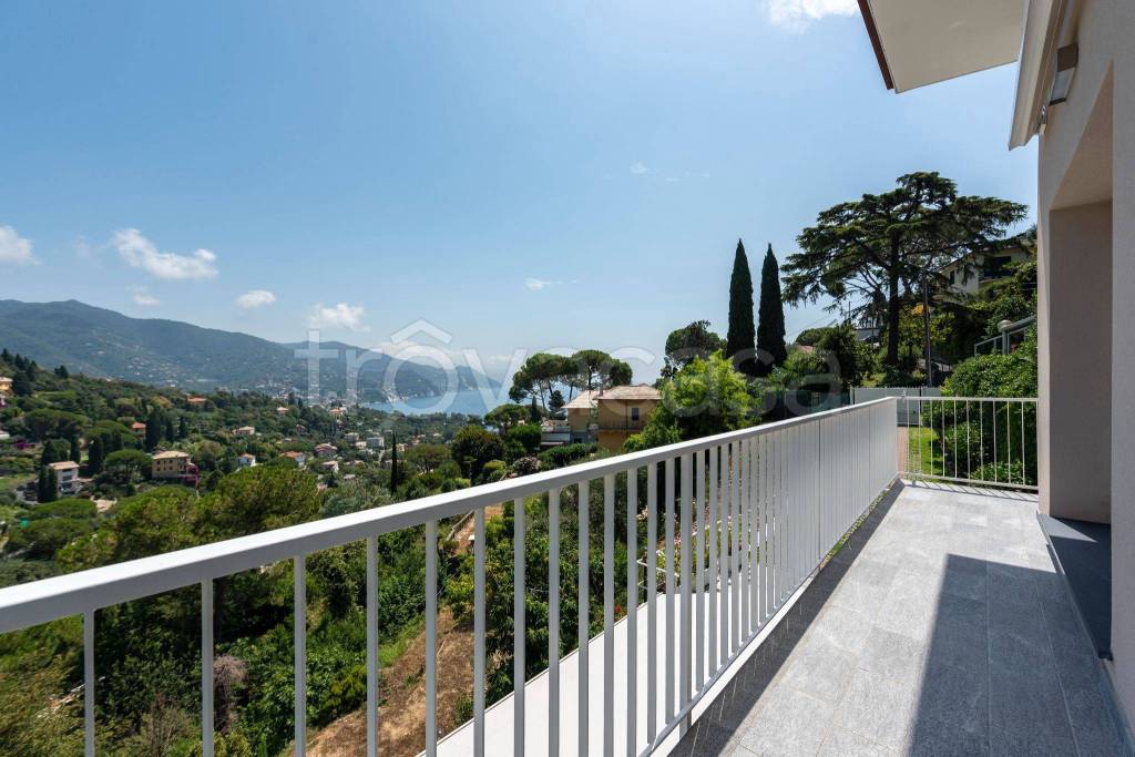 Villa in in vendita da privato a Rapallo