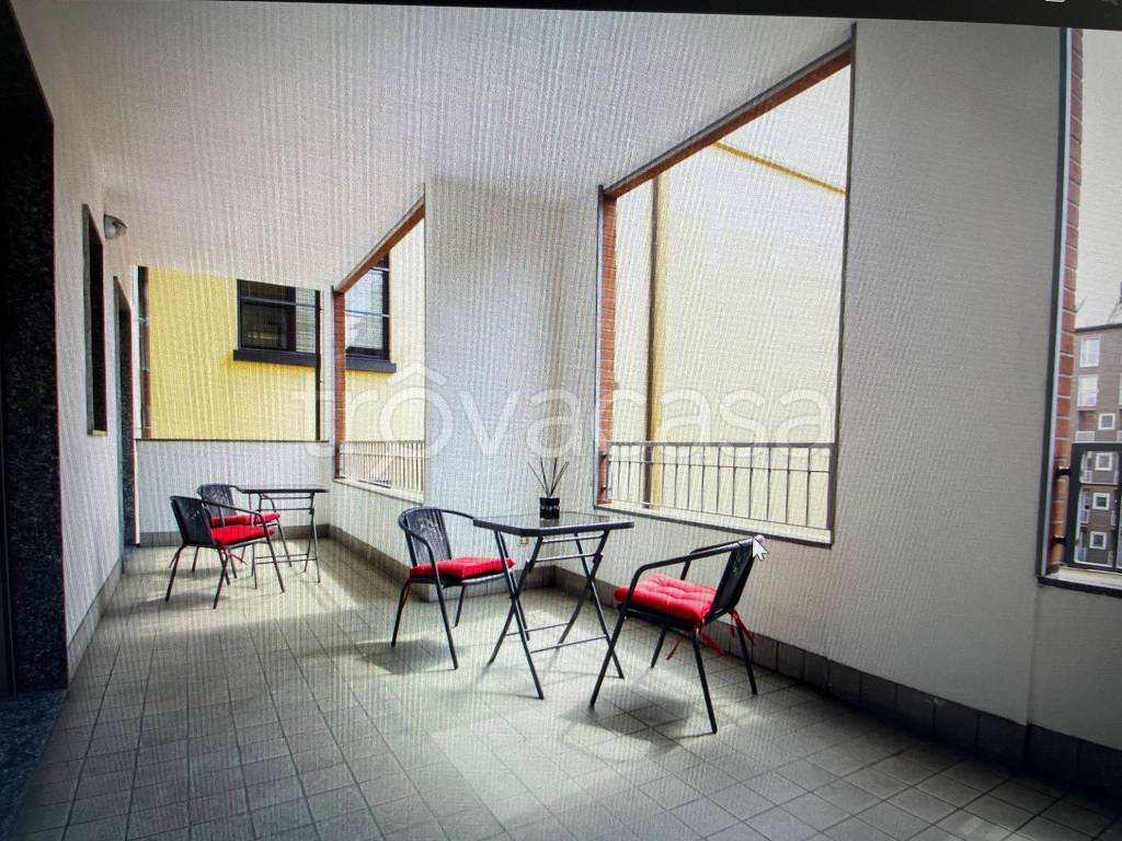 Appartamento in in affitto da privato a Milano via Giovanni Cantoni, 5A
