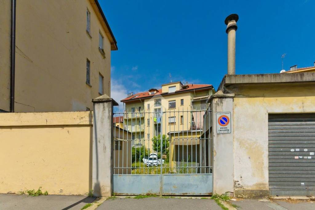 Garage in vendita a Torino via Don Giovanni Cocchi