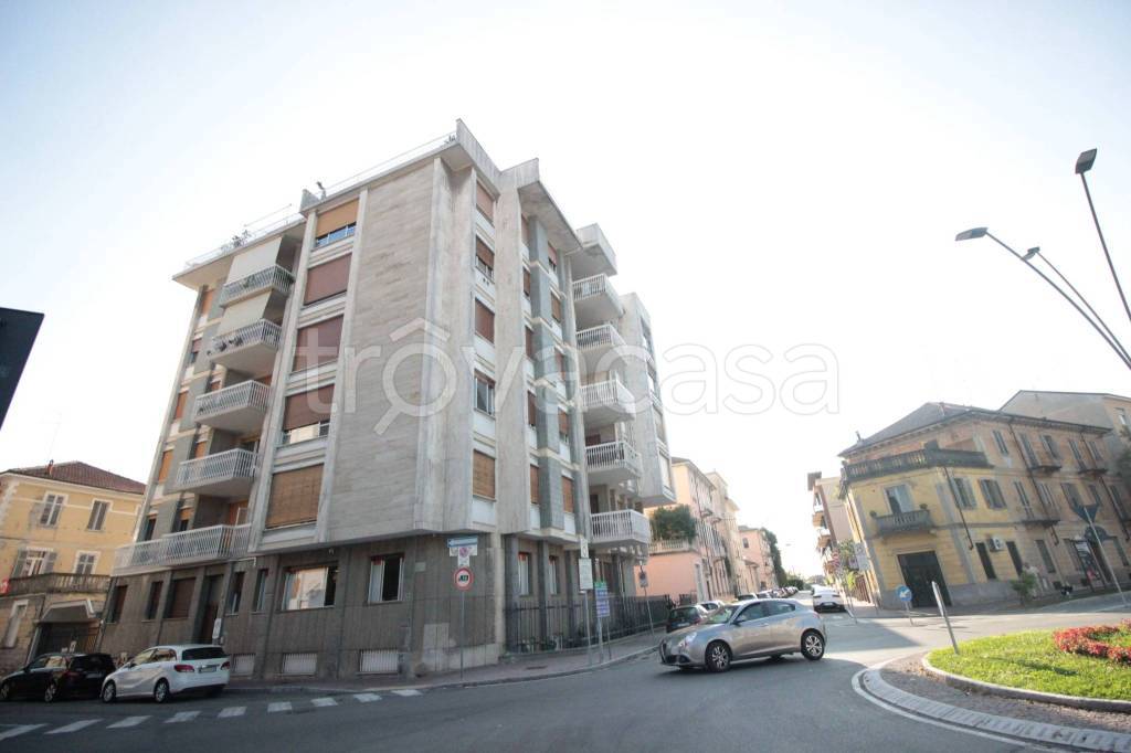 Appartamento in vendita a Casale Monferrato via Fratelli Palli, 2