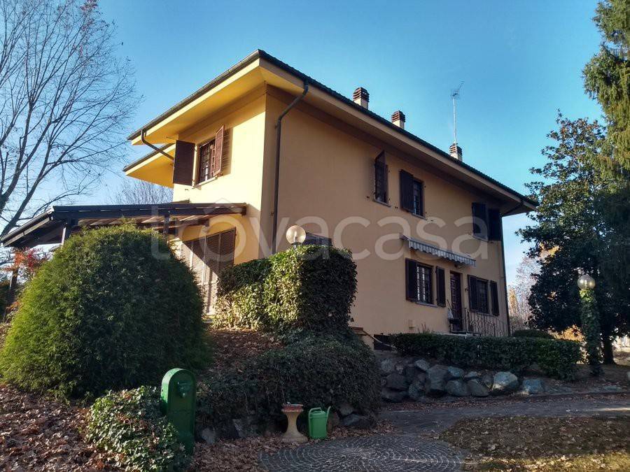 Villa in vendita a Fiano rotta Lago Risera
