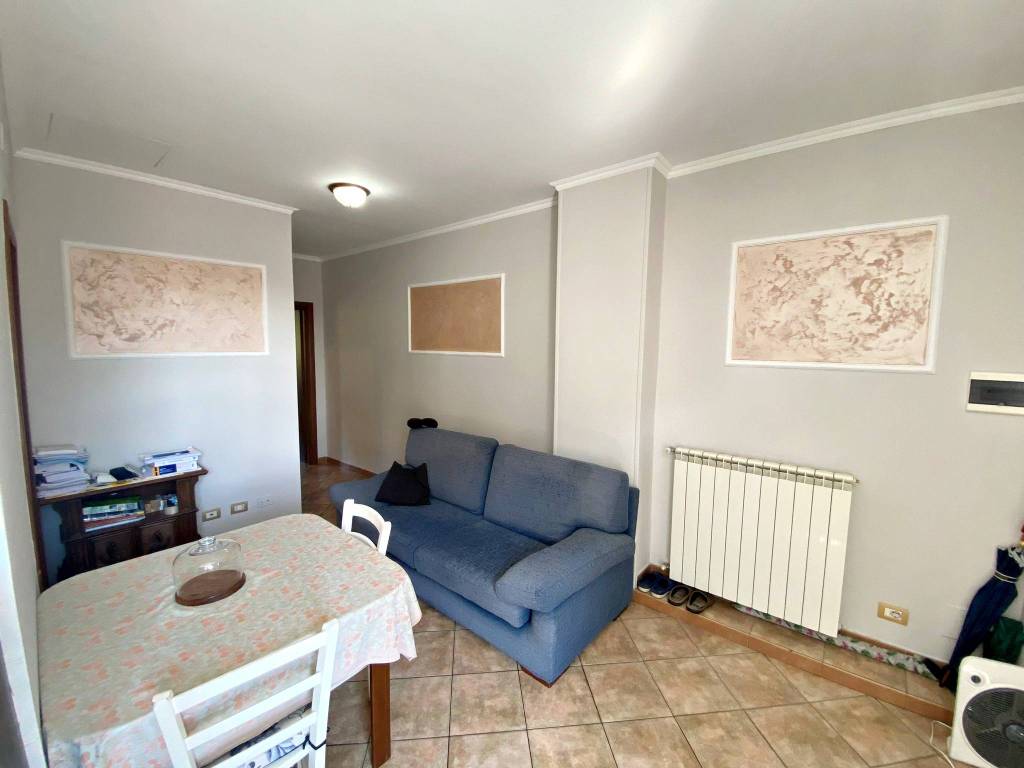 Appartamento in vendita a Roma via di Vermicino, 49