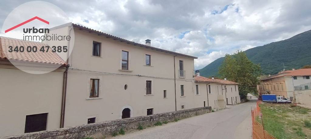 Casa Indipendente in vendita a Scoppito via Cavalieri di Vittorio Veneto