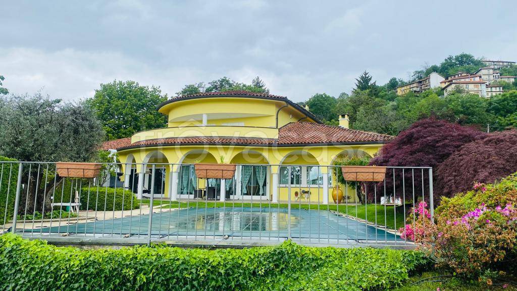 Villa in vendita a Ronco Biellese via Piave