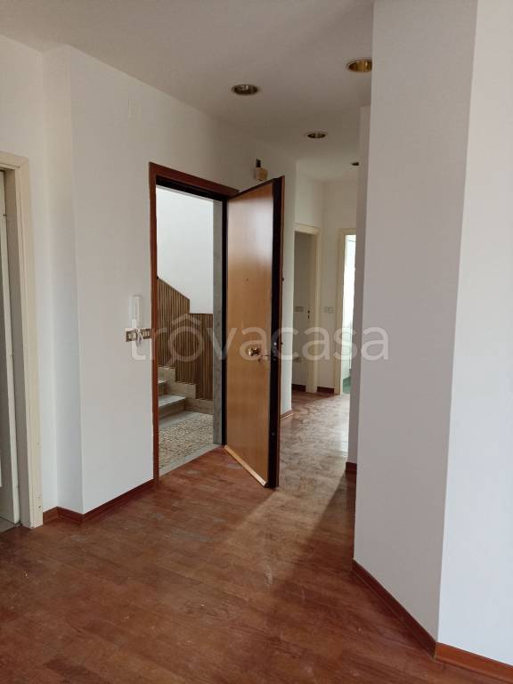 Appartamento in in affitto da privato a Enna via Franco Longo