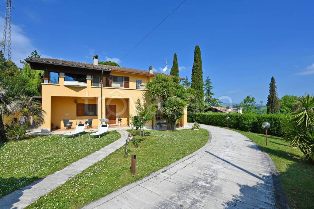 Villa in vendita a Maltignano via Lombardia