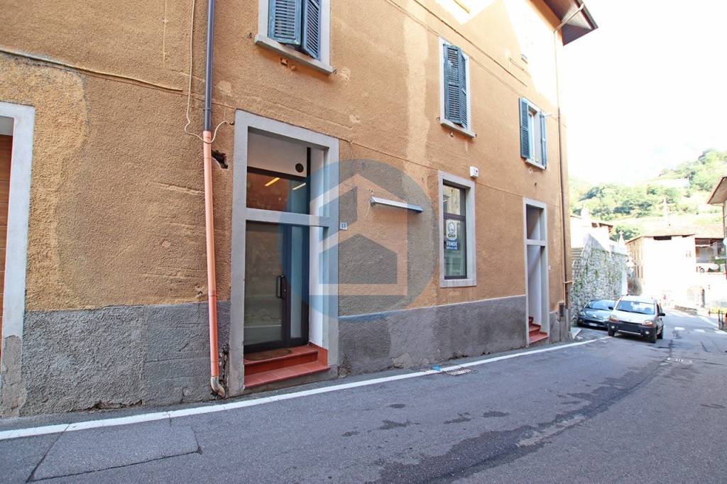 Negozio in vendita a Malegno via Sant'Andrea