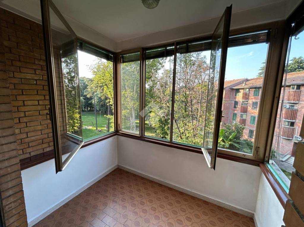 Appartamento in vendita a Reggio nell'Emilia via Virgilio