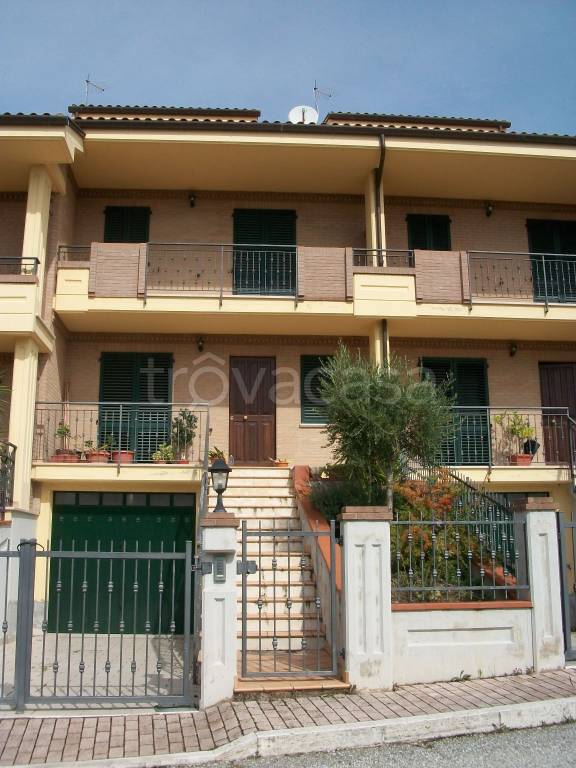 Villa a Schiera in in vendita da privato ad Appignano via degli Impianti Sportivi, 24
