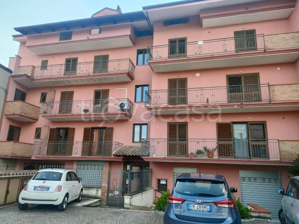 Appartamento in in vendita da privato a Carinola viale dei Ciliegi, 15