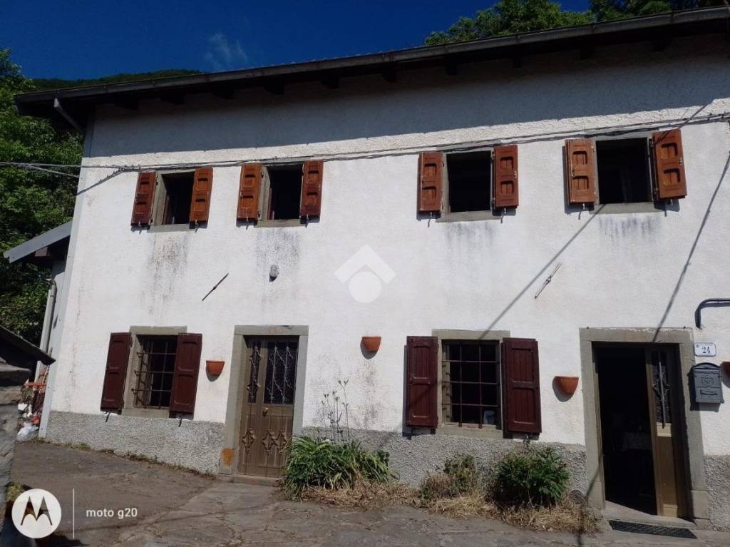 Casa Indipendente in vendita a Villa Minozzo via Case Giammarco, 24