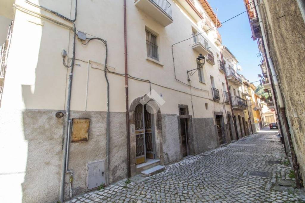 Casa Indipendente in vendita ad Antrodoco via giugni, 16