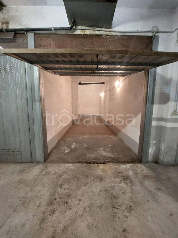 Garage in vendita a Venaria Reale via Antonio Sciesa, 1D