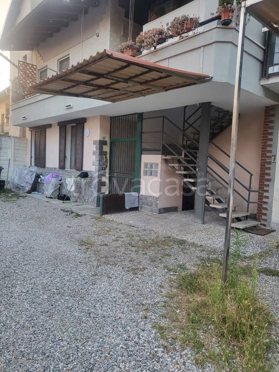 Appartamento in vendita a Fagnano Olona via Cristoforo Colombo