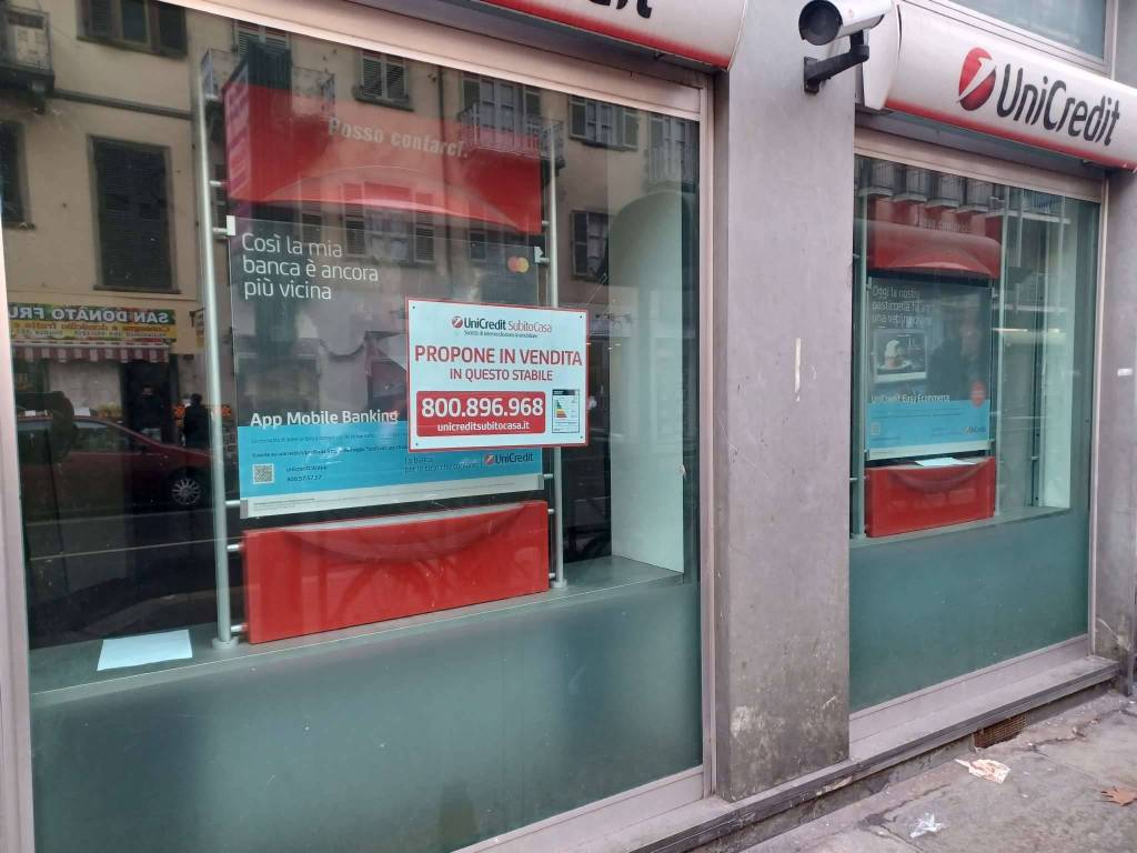 Filiale Bancaria in vendita a Torino via San Donato