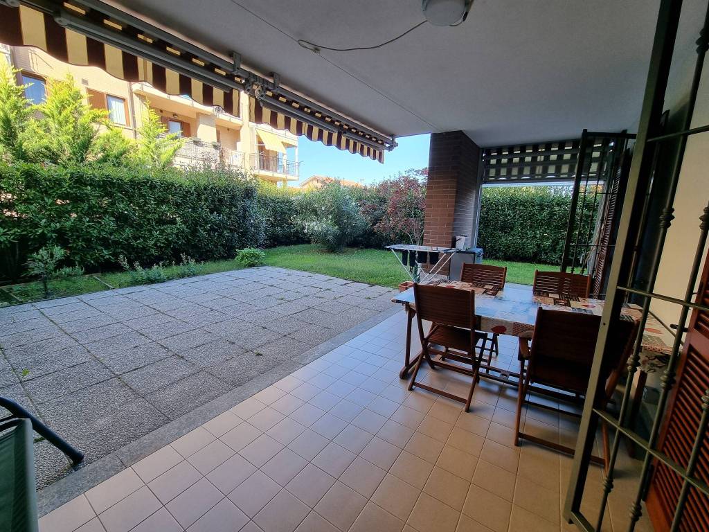 Appartamento in vendita a Caselle Torinese via Fabbriche, 142